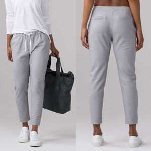 Lululemon Jet Ankle Trouser Pants Heathered Herringbone.  3
